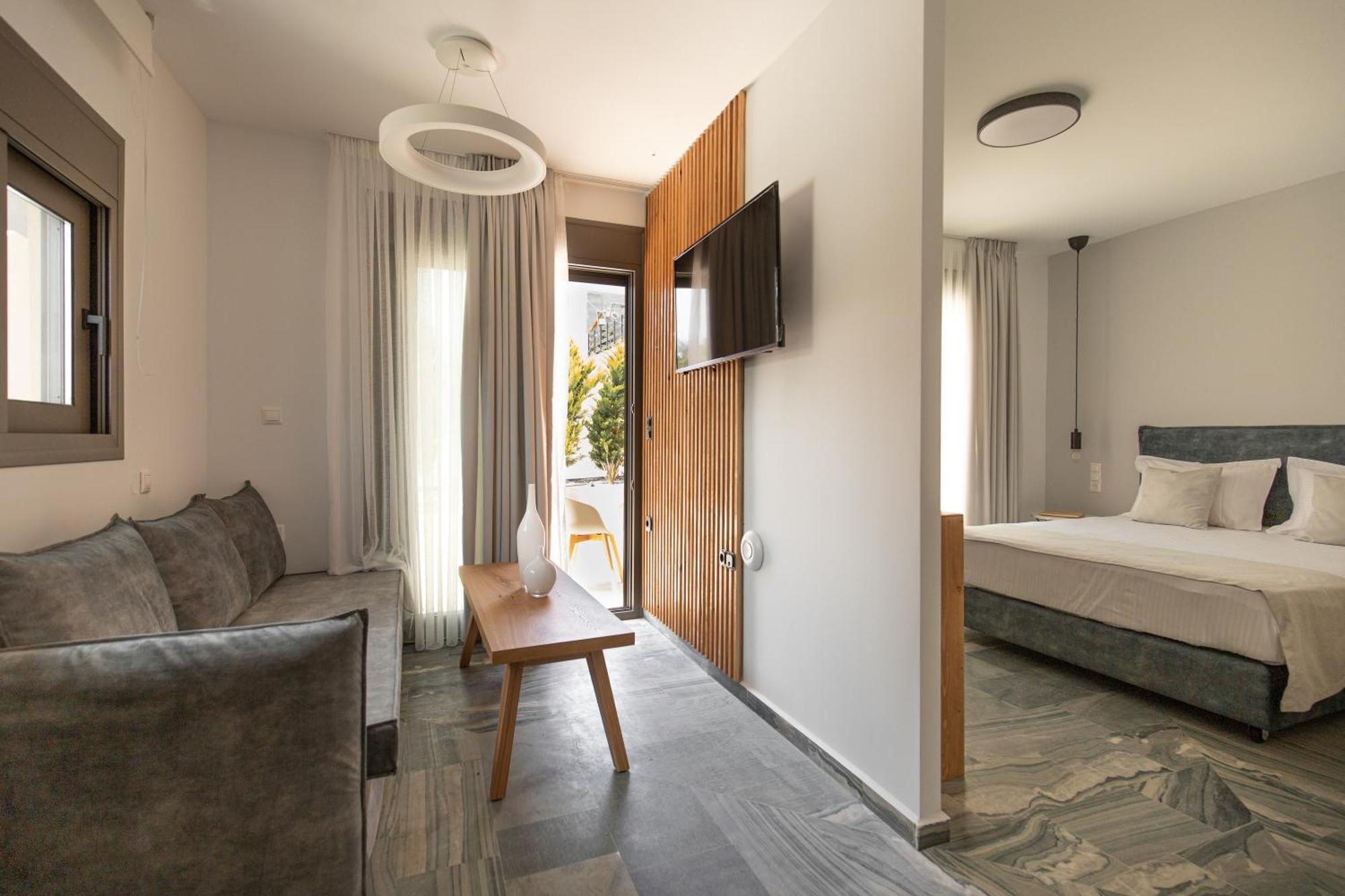Marble Luxury Suites Karteros Esterno foto
